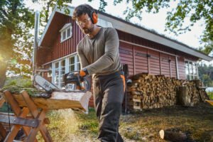 STIHL Benzin-Motorsäge MS 162, PMM3, Schienenlänge 30 cm – Bild 4
