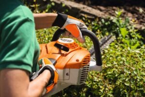 STIHL Benzin-Heckenschere HS 46, Schnittlänge 45 cm – Bild 3