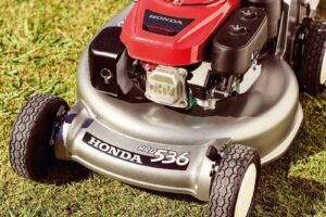 Honda Benzinrasenmäher mit Radantrieb HRD 536K4 HX mit Hydrostat-Radantrieb – Bild 2