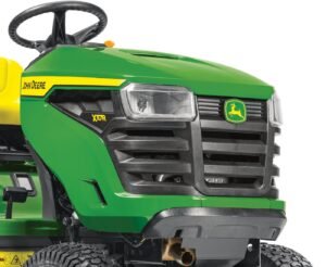 John Deere Rasentraktor X117R Winterpaket mit Schneeschild, Schneeketten, Anbaurahmen und Schnellwechlser – Bild 4