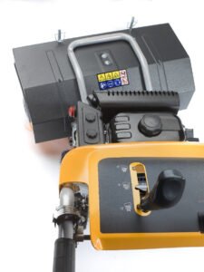Stiga Schmutz- und Schneekehrmaschine SWS 800 GE Elektrostart – Bild 3