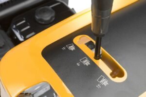 Stiga Schmutz- und Schneekehrmaschine SWS 800 GE Elektrostart – Bild 6