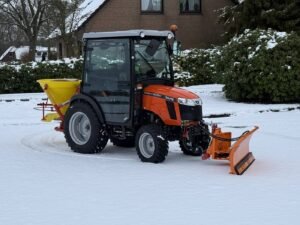 Tafe Allrad-Universalschlepper 6028H KB mit Winterpaket und Kommunalbereifung – Bild 5